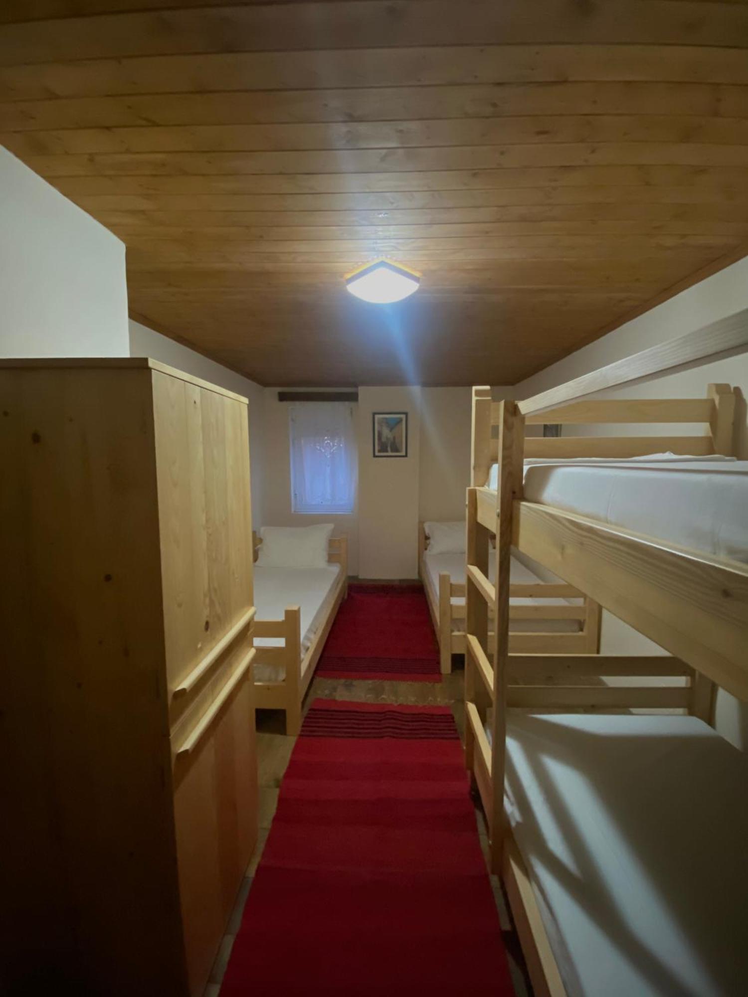 Teo'S Guest House Berat Dış mekan fotoğraf